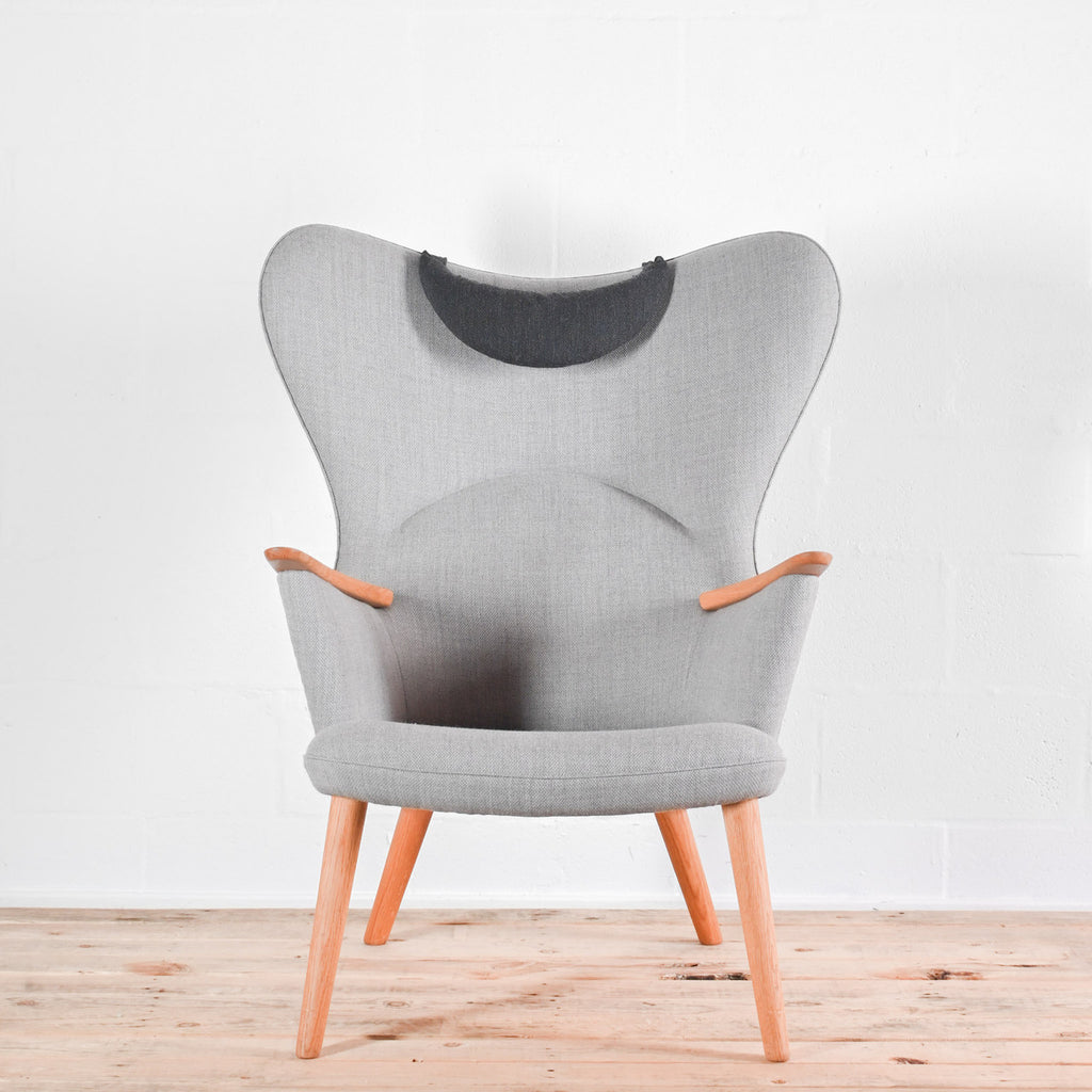 Carl Hansen CH78 Mama Bear Lounge Chair - Fiord Fabric | Re-Lived