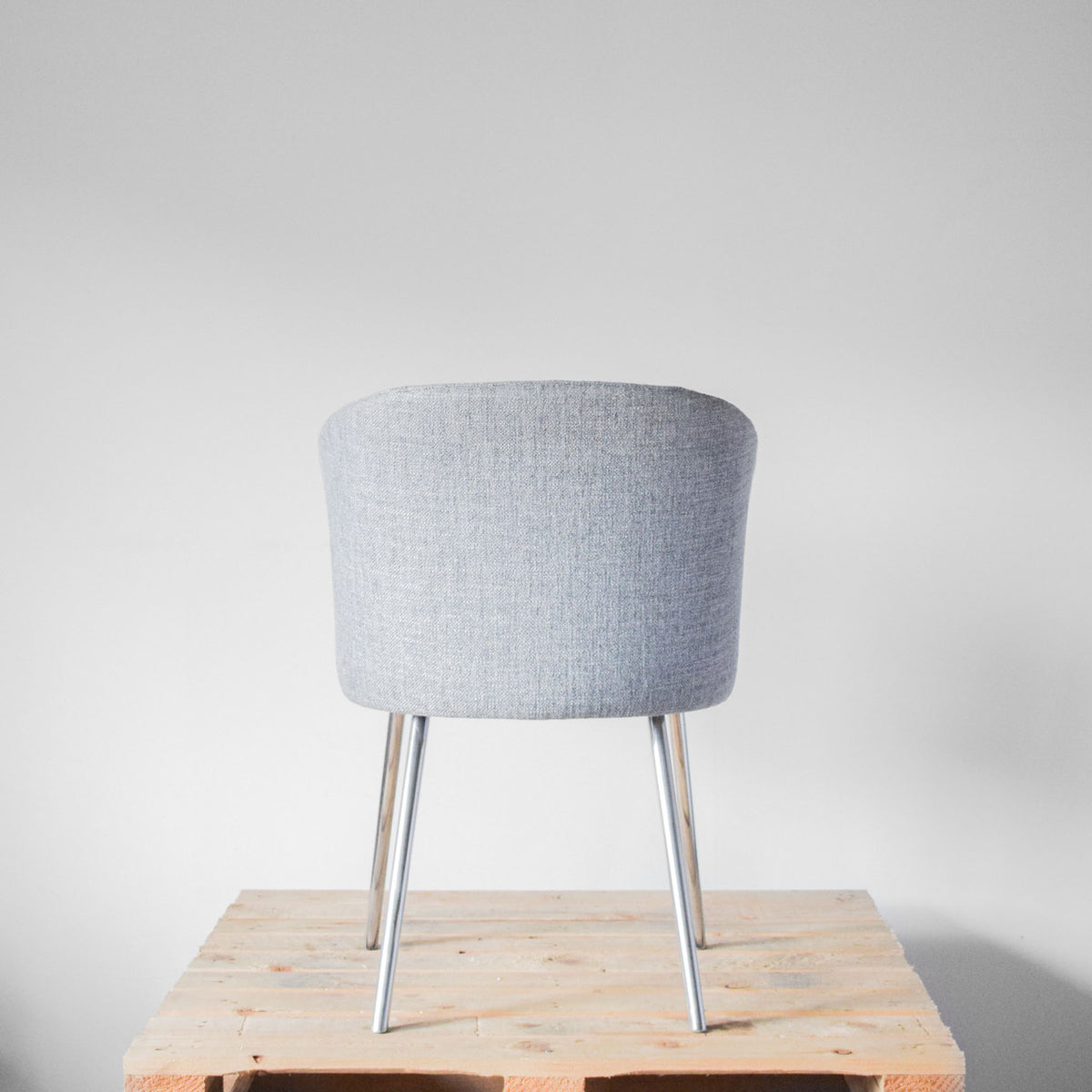 Vitra Mikado Arm Chair Pebble | Re-Lived