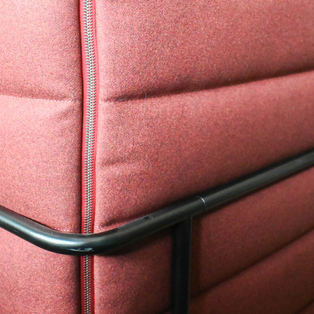 Vitra Alcove Loveseat Low Back | Re-Lived