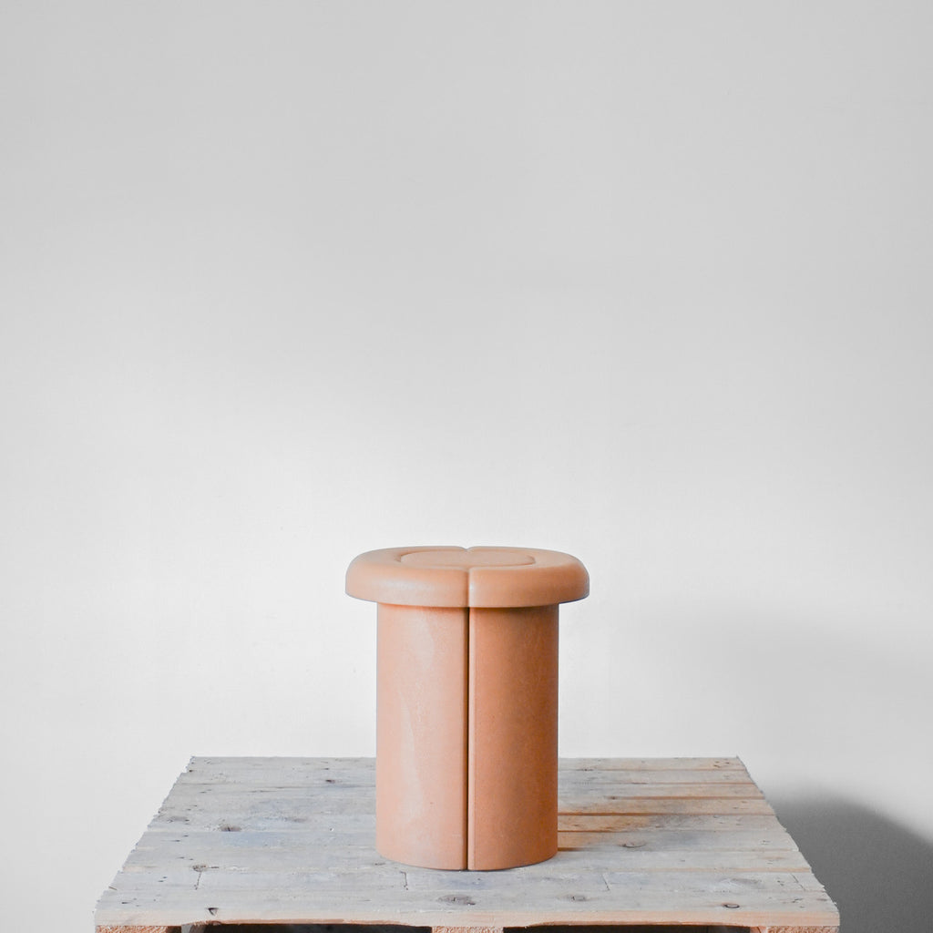 Mater Alder Stool Terracotta | Re-Lived