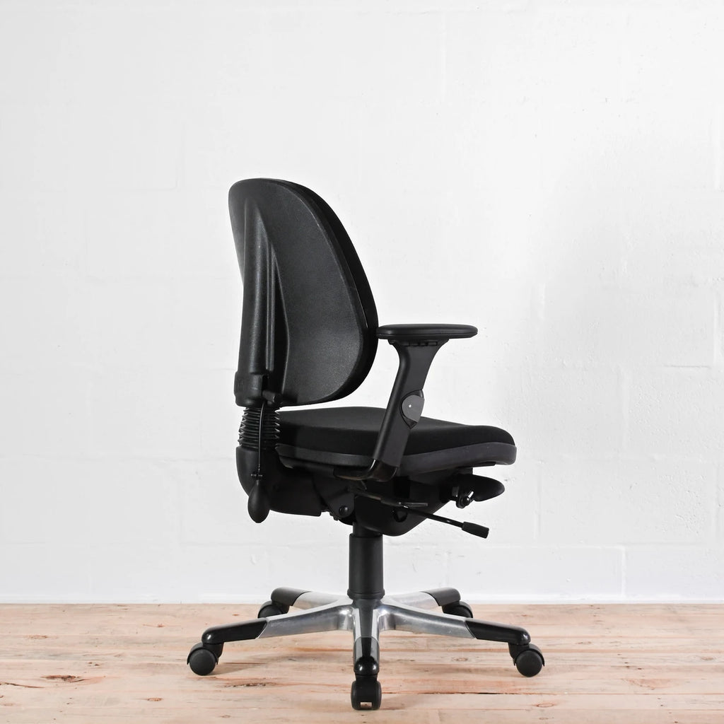 RH 3 Office Chair | Re-Lived