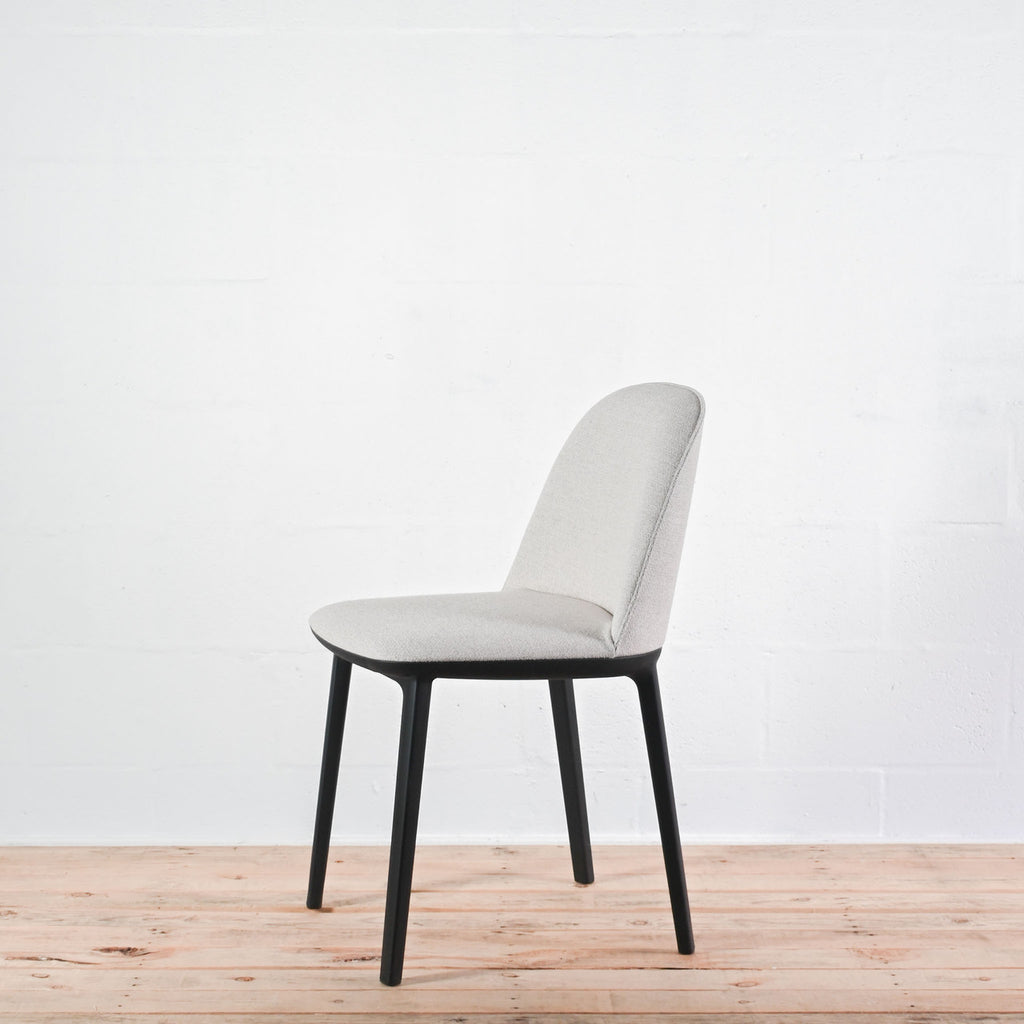 Vitra Softshell Side Chair Dumet Beige Fabric | Re-Lived