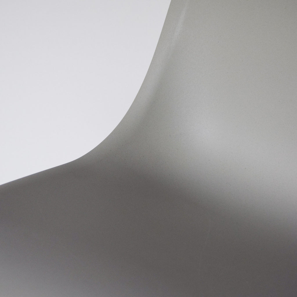 Muuto Fiber Side Chair Grey Sled Base | Re-Lived