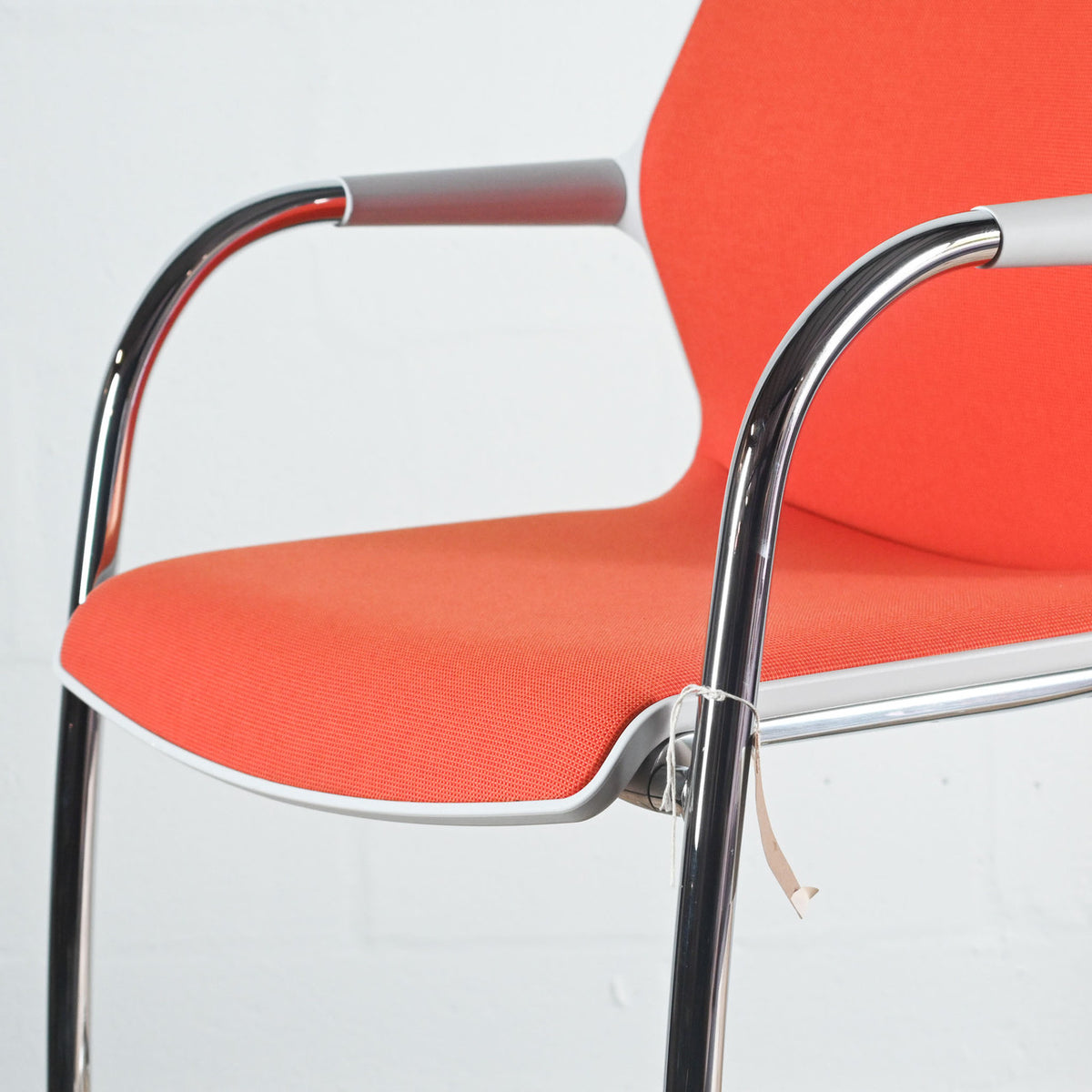 Vitra Unix Meeting Chair Kvadrat Pro Fabric | Re-Lived