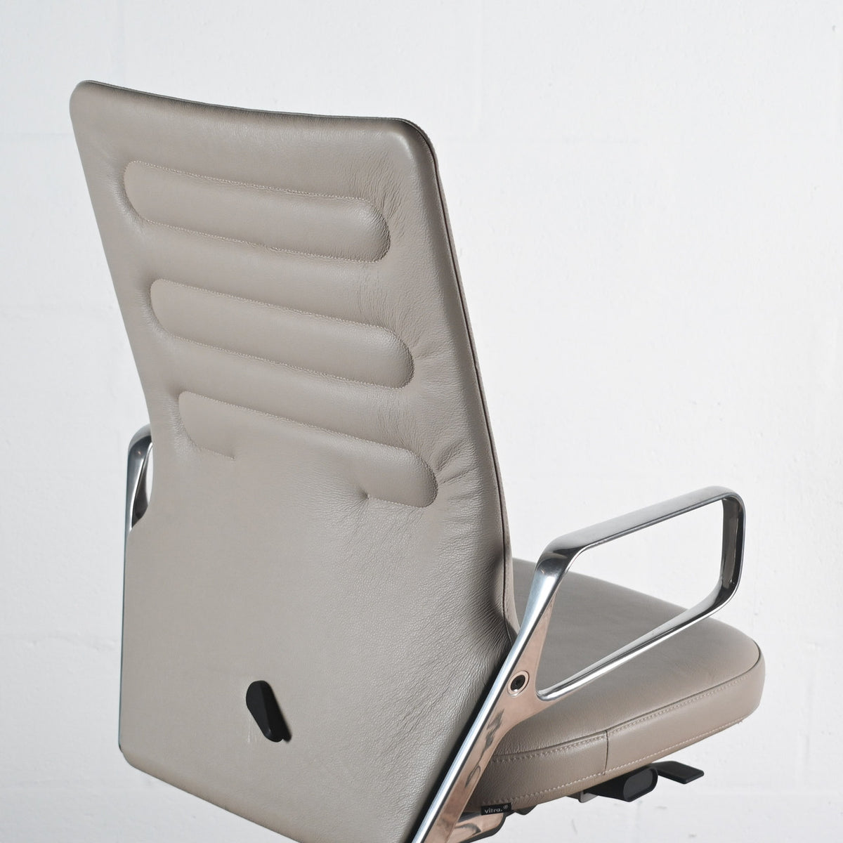 Vitra AC4 Leather Office Chair, Ring Arms | Re-Lived