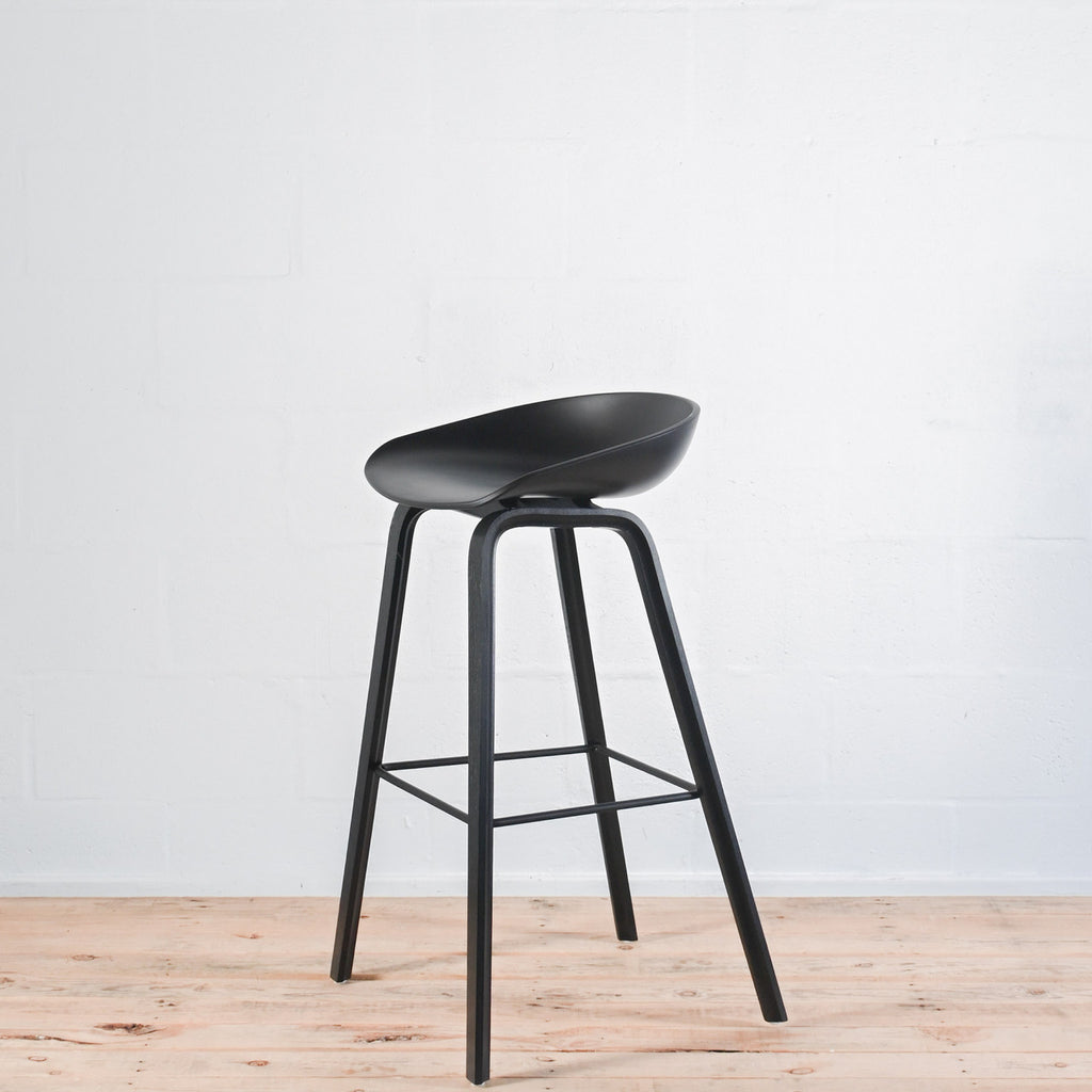 HAY About A Stool AAS 32, Black, No Upholstery | Re-Lived
