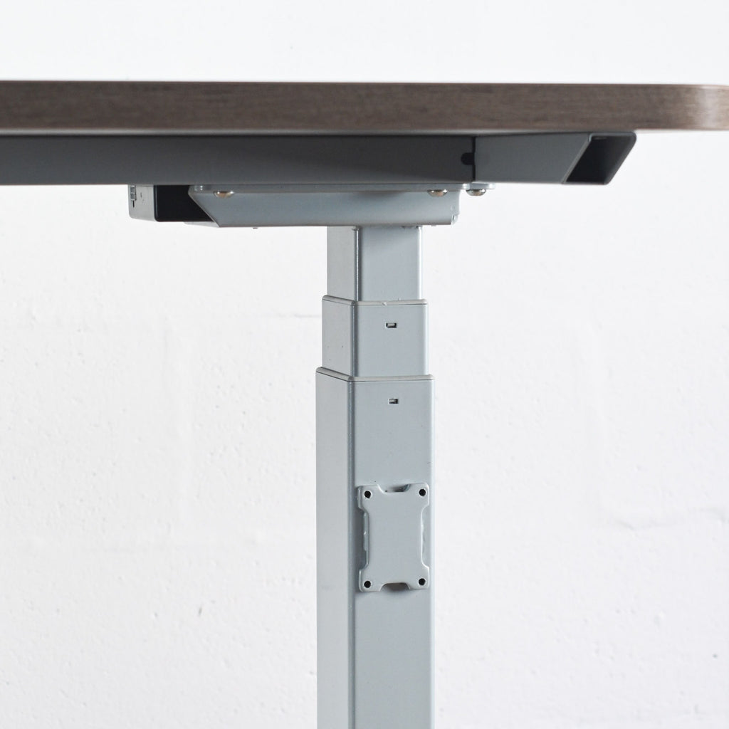 Wellworking Height Adjustable Office Desk | Re-Lived