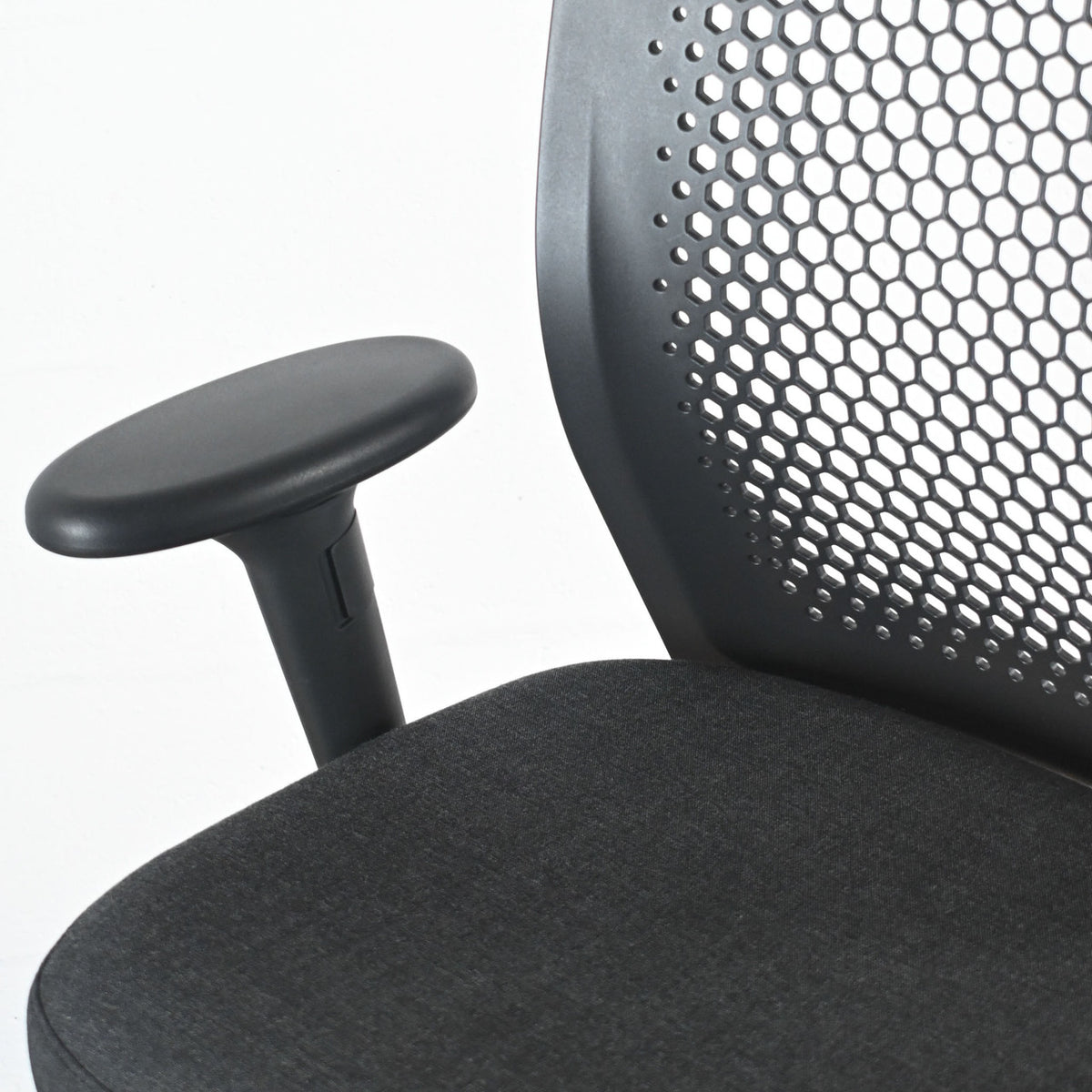 Vitra ID Air Black Office Chair | Re-Lived