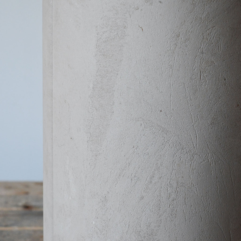 Mater Alder Side Table Earth Grey | Re-Lived
