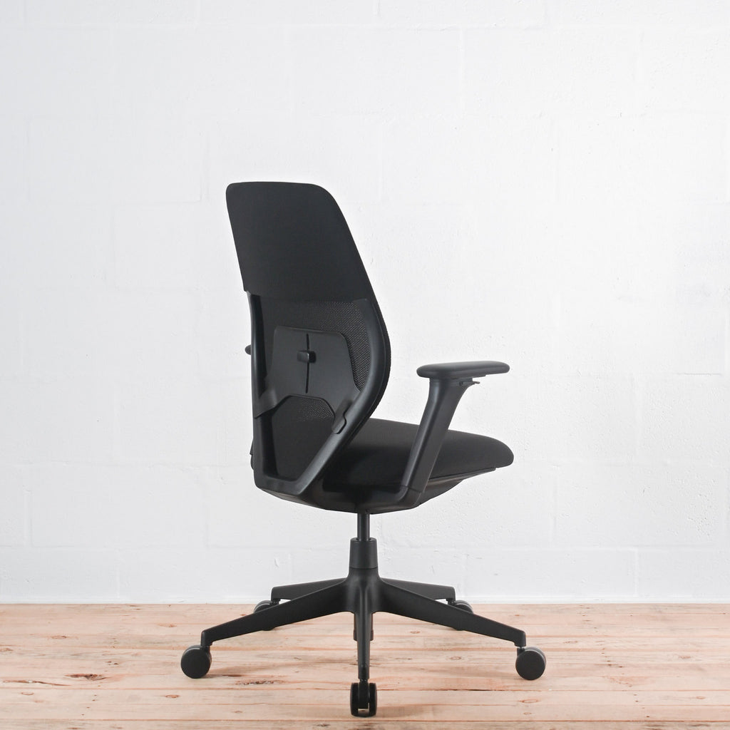 Vitra ACX Light Chair Black Fabric with Lumbar Support | Re-Lived