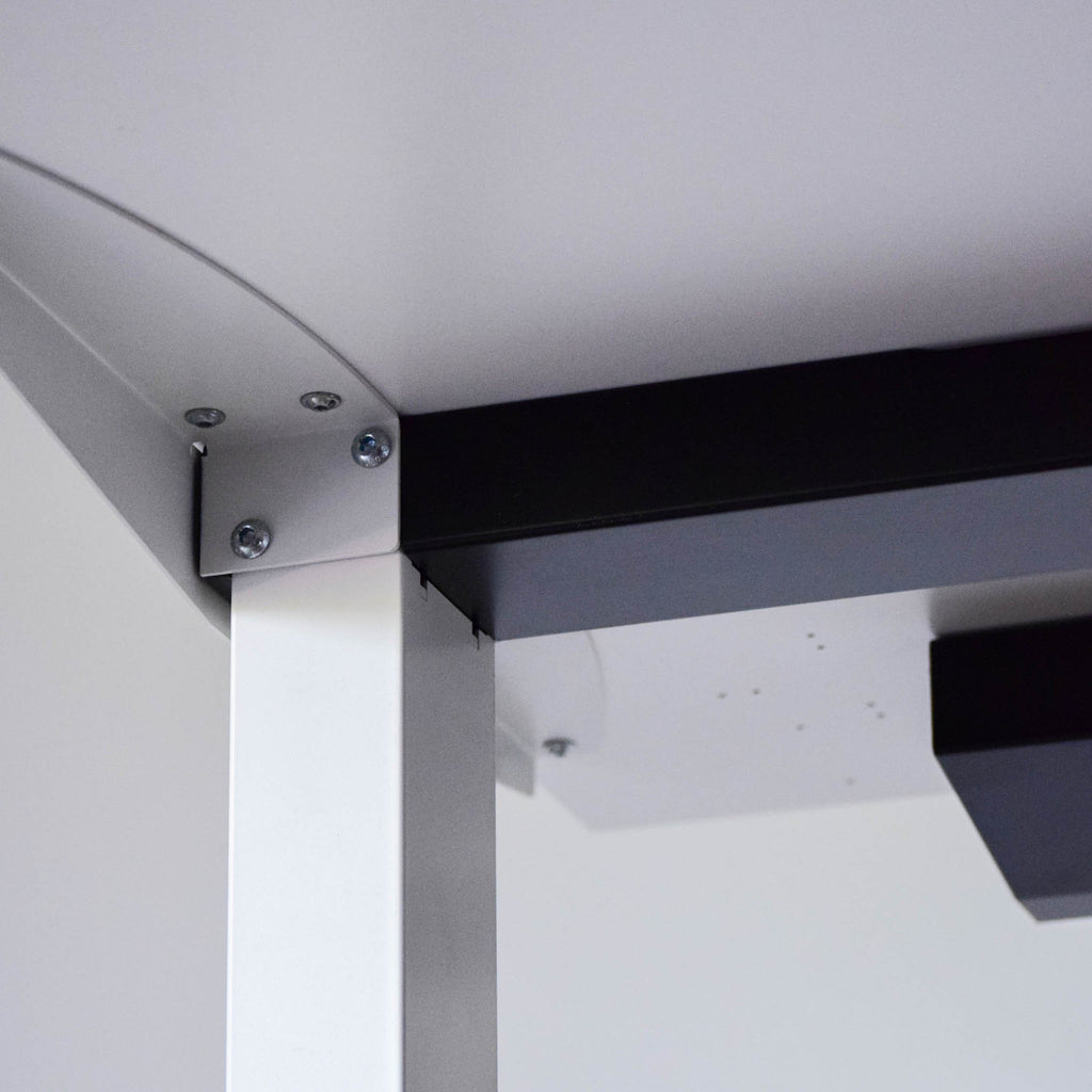 Herman Miller Nevi FIXED Height Office Desk 1200 x 800mm | Re-Lived