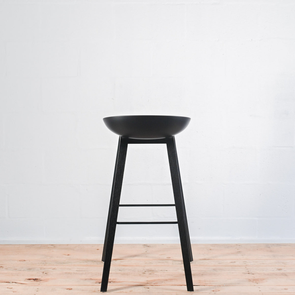 HAY About A Stool AAS 32, Black, No Upholstery | Re-Lived