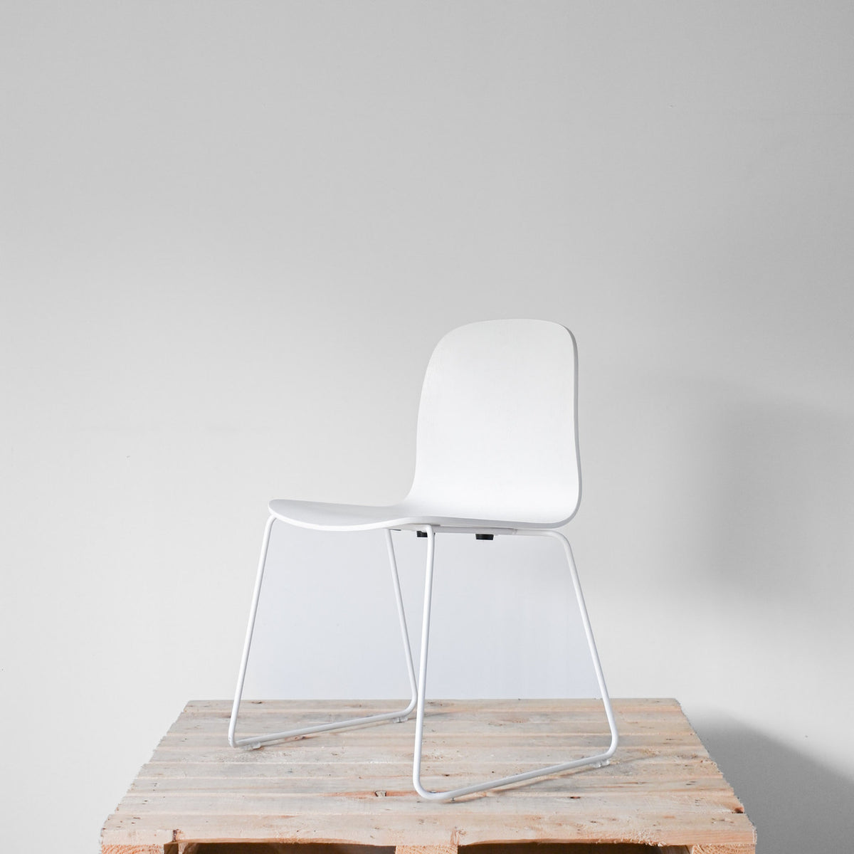 Muuto Visu Side Chair White | Re-Lived