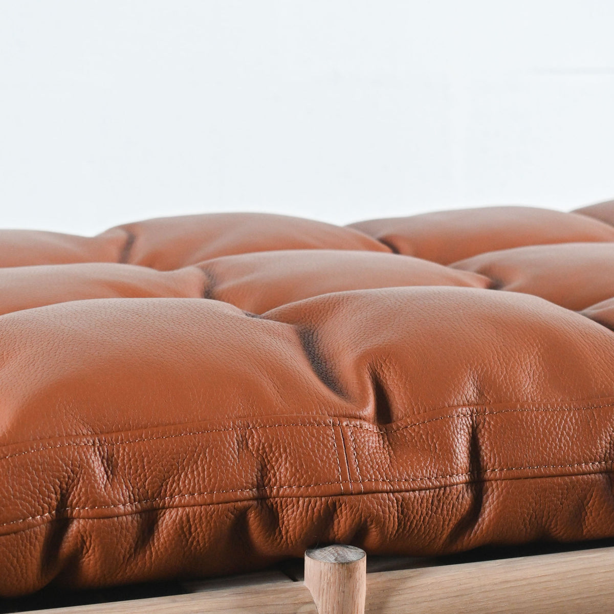 Carl Hansen OW150 Daybed - Loke Leather | Re-Lived