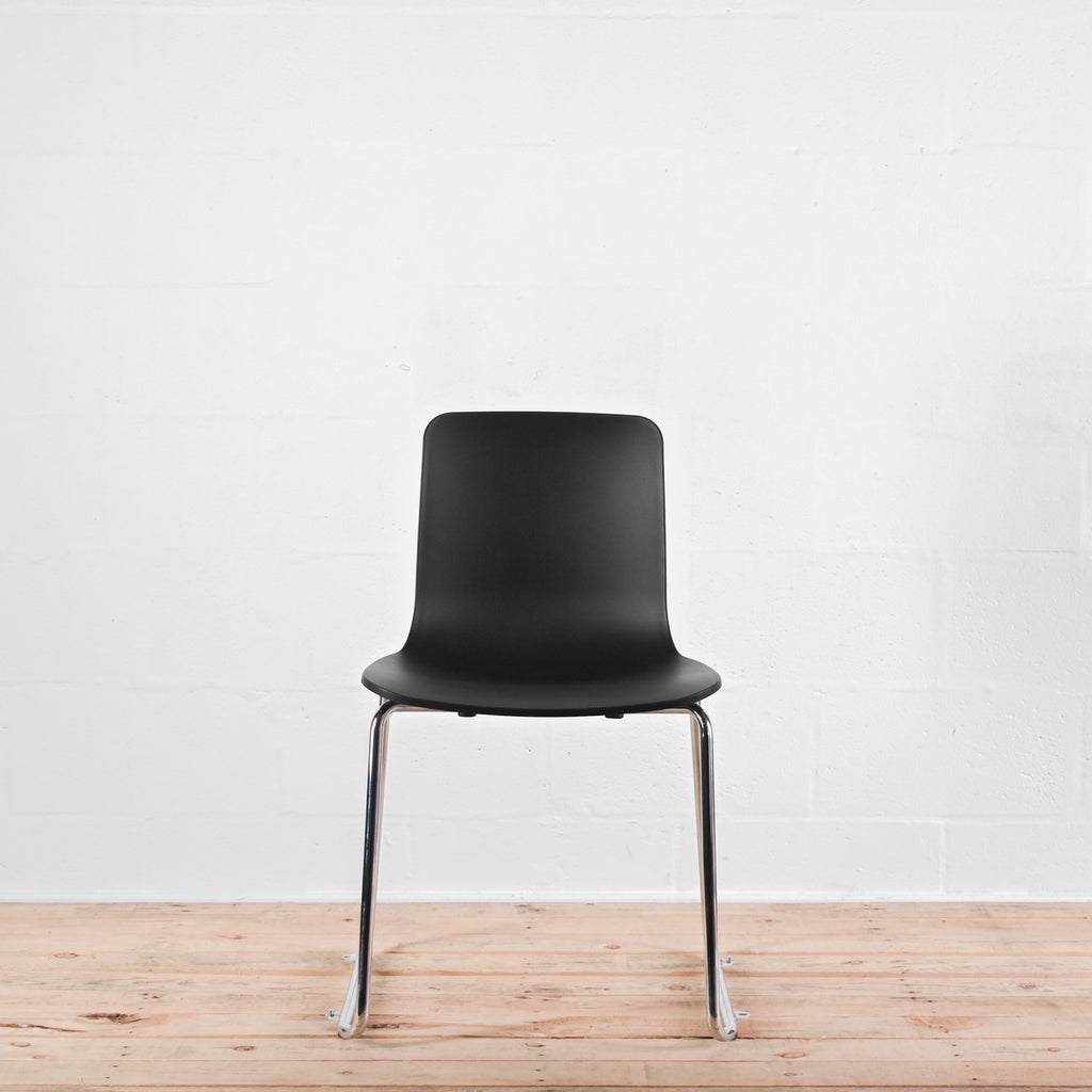 Vitra HAL Sledge Basic Dark Chair | Re-Lived