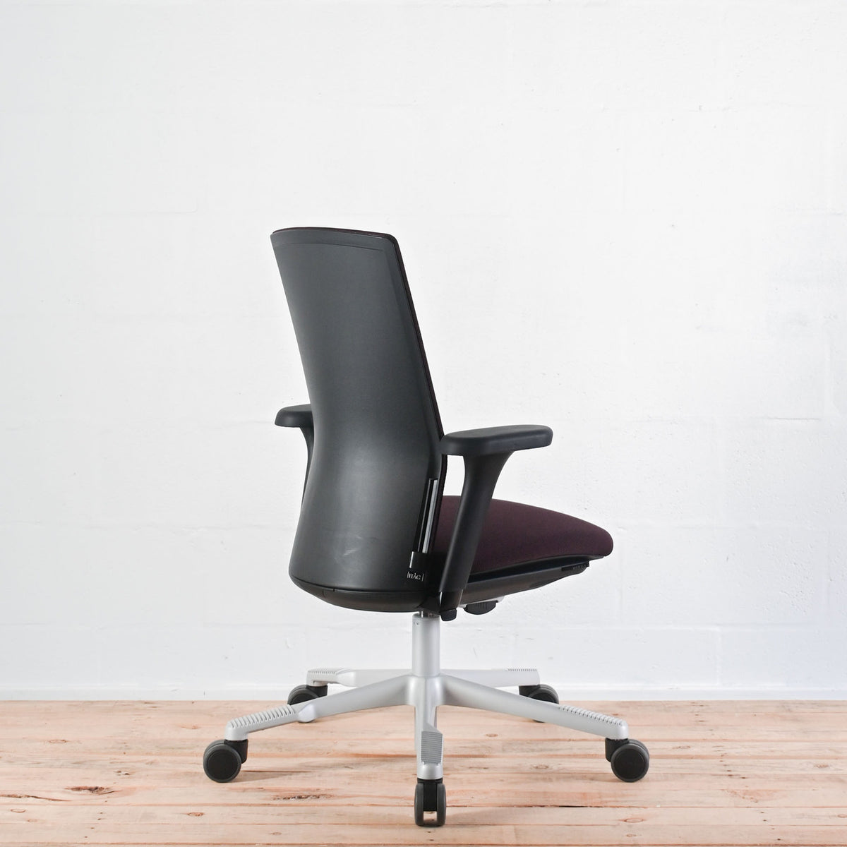 HAG Futu Mesh Office Chair 3D Arms | Re-Lived