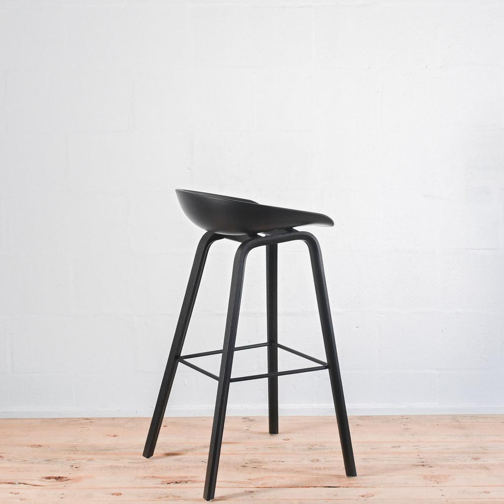 HAY About A Stool AAS 32, Black, No Upholstery | Re-Lived